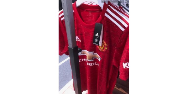 Manchester United-voetbalshirtsen worden volgend seizoen bekendgemaakt